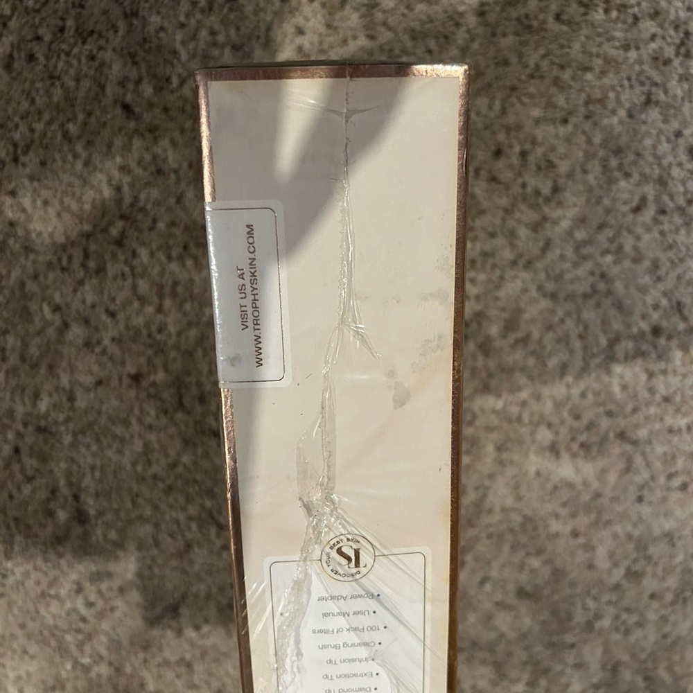Trophy Skin MicrodermMD System - Picture 3 of 7